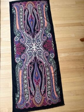 Authentic Etro Paisley Wool & Silk Scarf – Timeless Italian Elegance